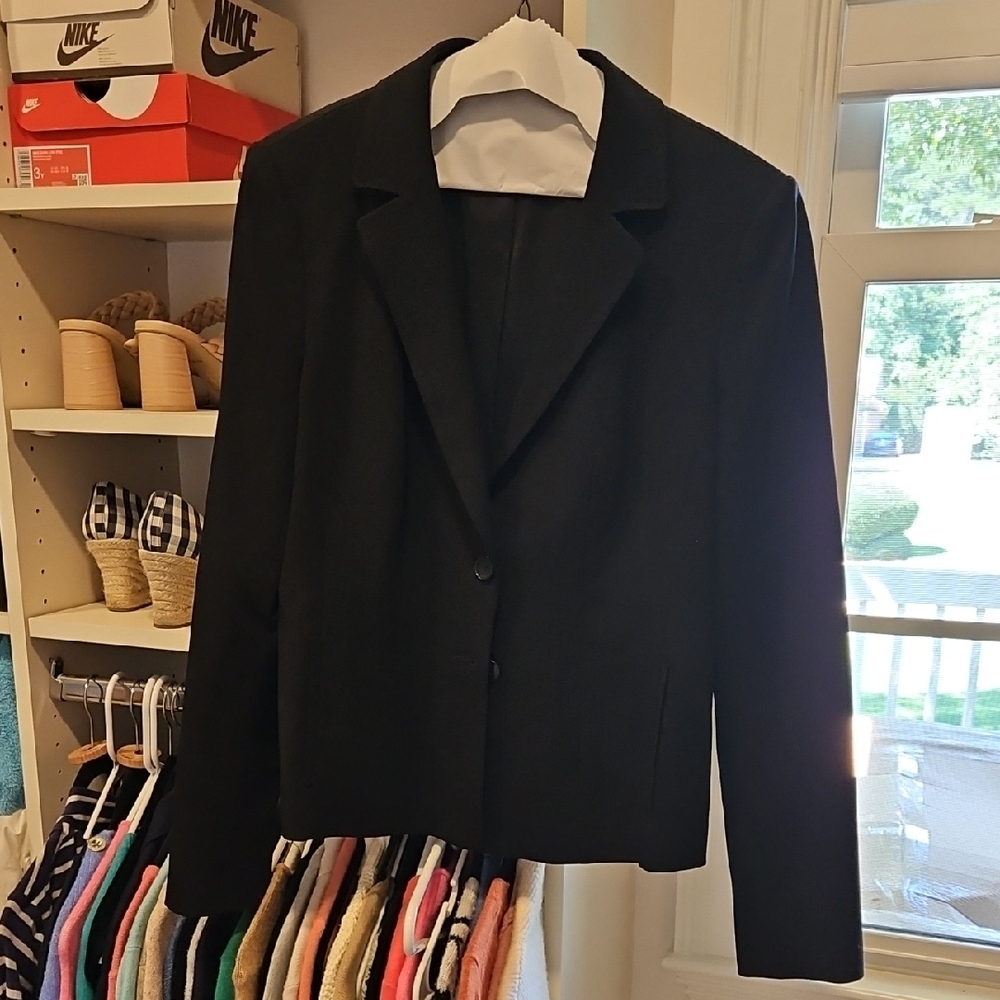 Ann Taylor Elegant Black Suit Jacket